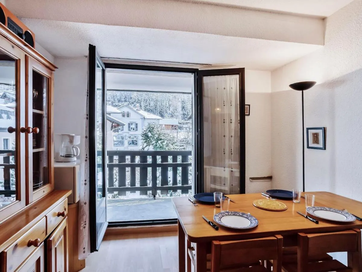 Apartment La Comtesse-10 By Interhome location